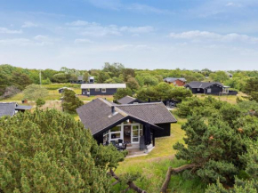Holiday Home Ubbe - 800m from the sea by Interhome